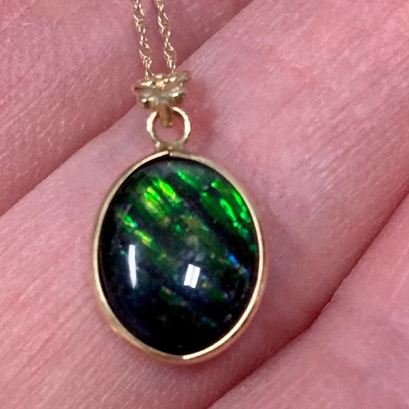 14k Ammolite Necklace - Picture 2 of 11